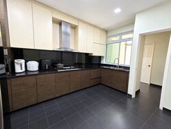 Cedarwood Grove (D25), Terrace #613360671